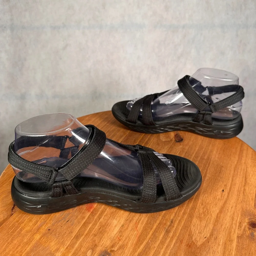 Skechers On-The-Go 600 Brilliancy Women 8 Black Good Sporty Strappy 15316
